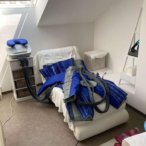 Přístrojová lymfodrenáž v ordinaci v Pardubicích