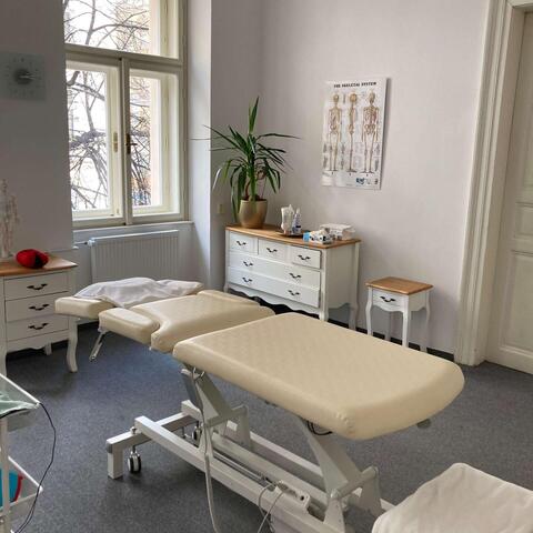 Rehabilitační lůžko - ordinace Praha
